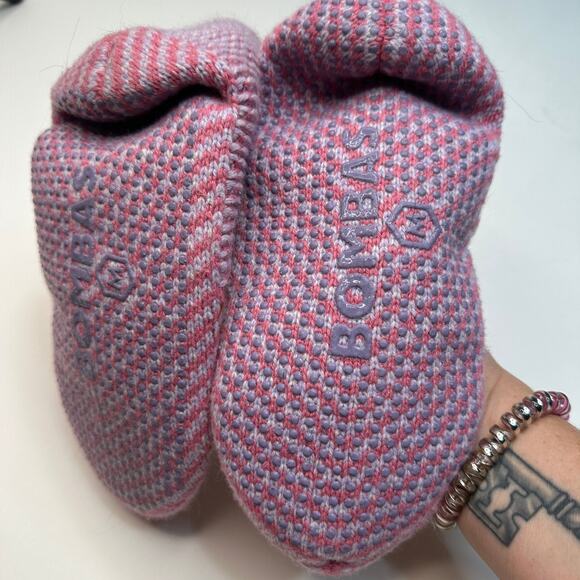 BOMBAS Pink Gripper Slippers - Picture 3 of 3